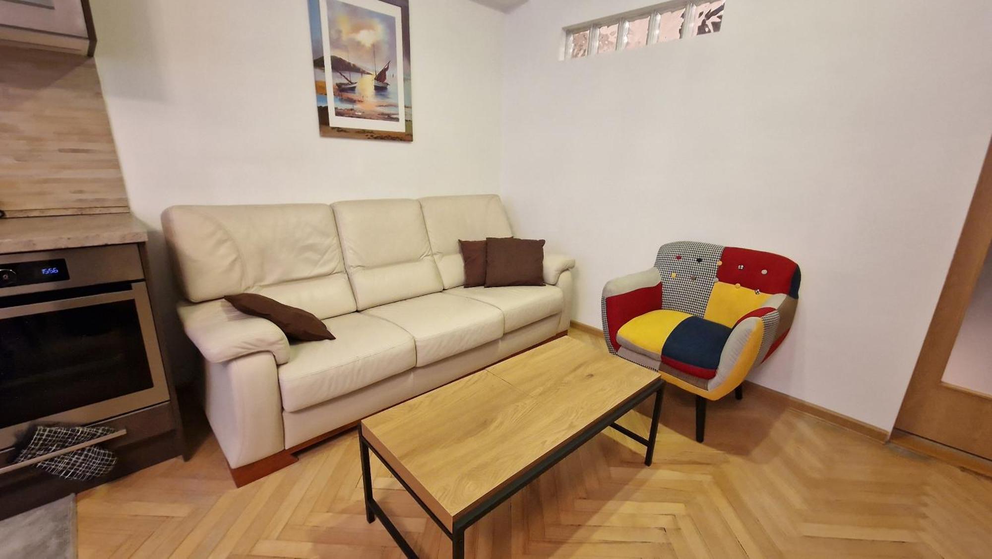 3 Center By Bratislavatrip Apartman